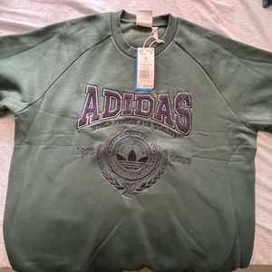 Adidas crewneck sweater